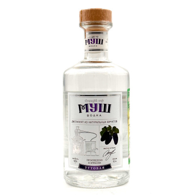 Водка "МУШ" тутовая 0,5л 40%